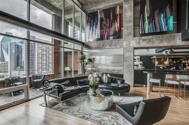 Apartment for rent at 2011 Cedar Springs Rd, Dallas, TX 75201