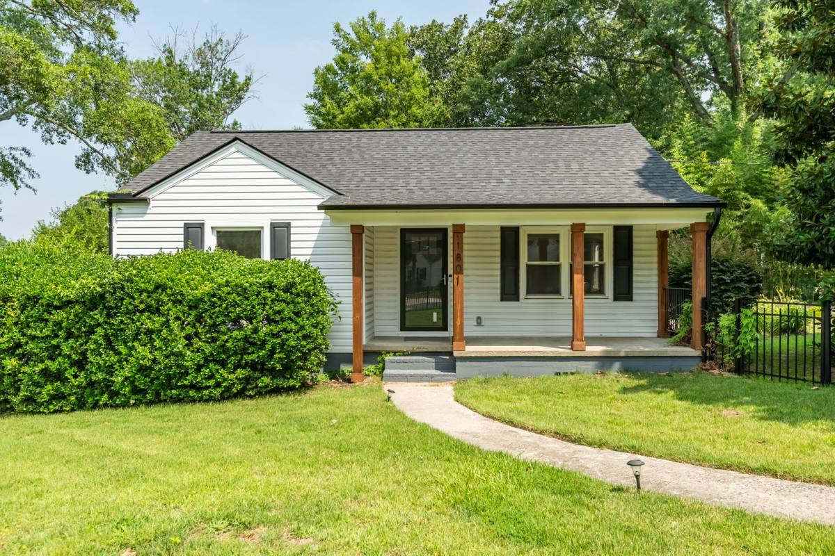 House for rent at 1801 Bennett St, Raleigh, NC 27604