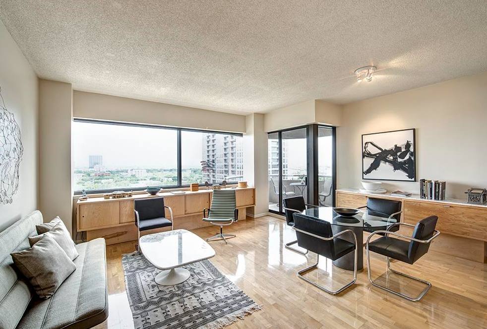 Apartment for rent at 3600 Montrose, Houston, TX 77006