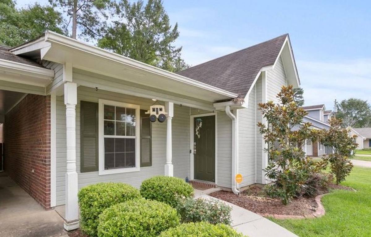 House for rent at 1204 Barnett Bend Circle, Brandon, MS 39047
