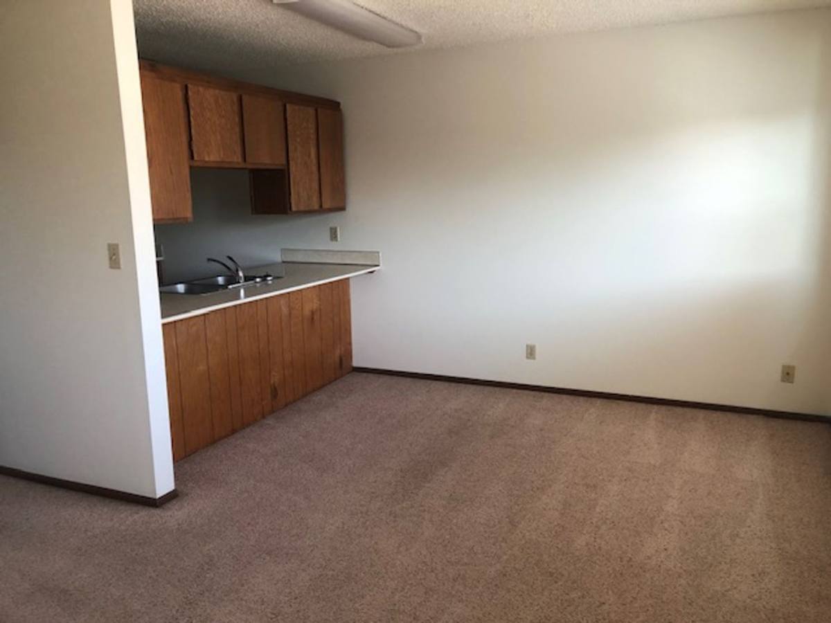 Apartment for rent at 2212-2222 R' St, Lincoln, NE 68503
