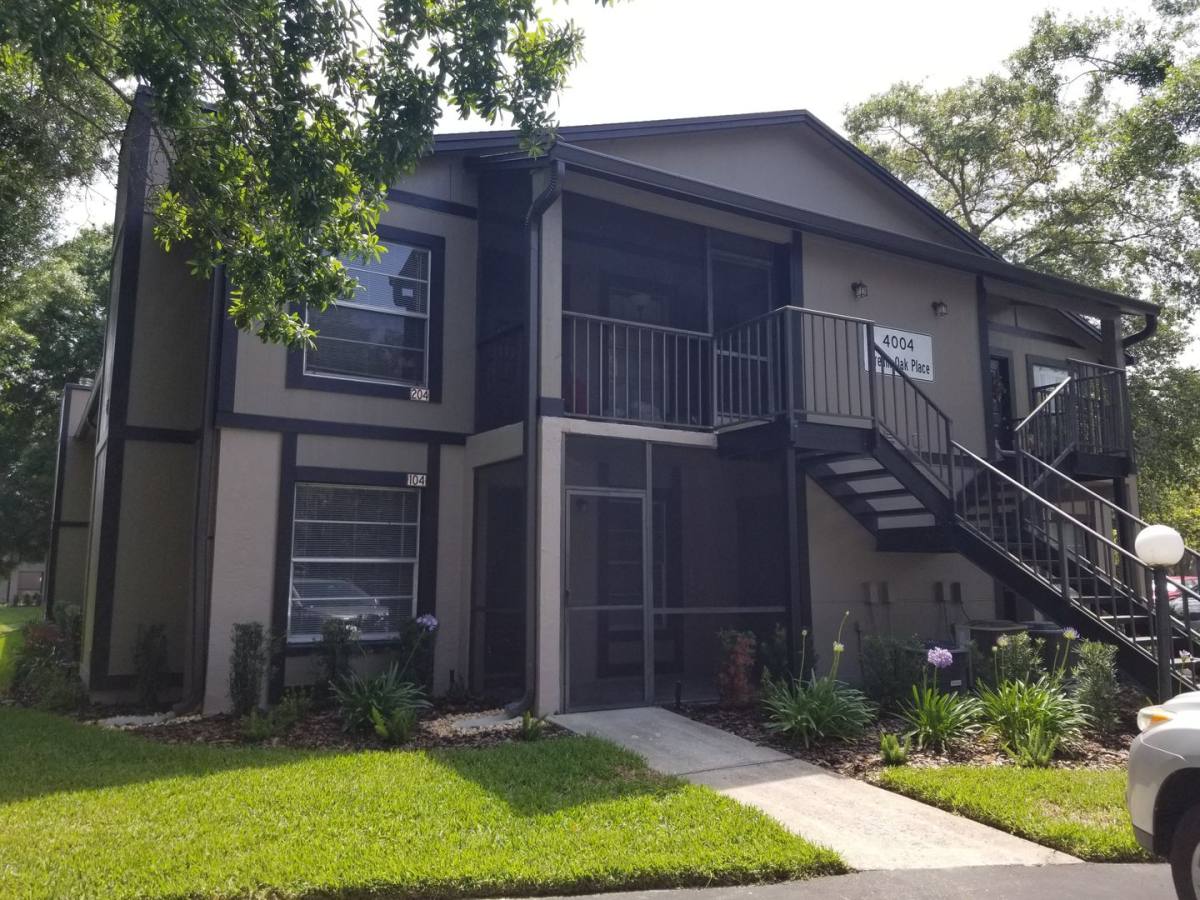 Apartment for rent at 4004 Dream Oak Place, Tampa, FL 33613