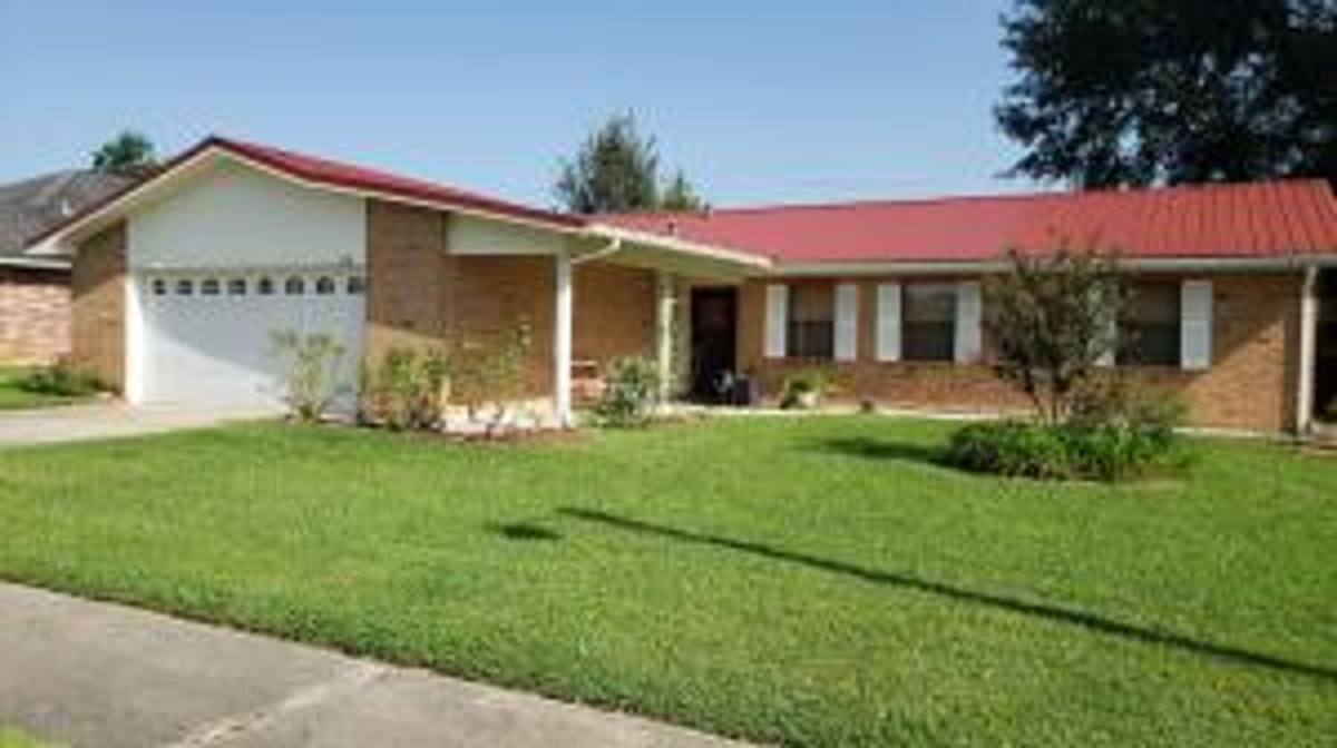 House for rent at 1506 Coach St, Deridder, LA 70634
