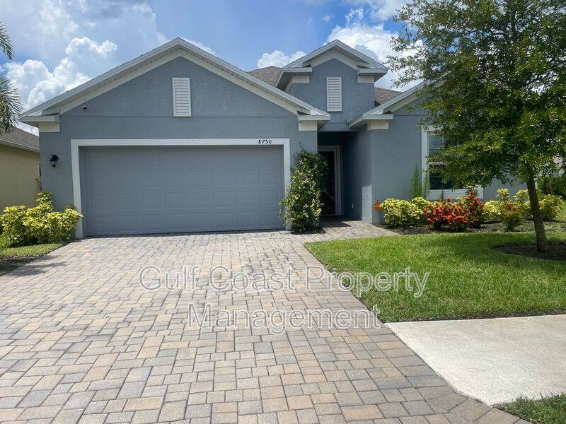 House for rent at 8750 Cascade Price Circle, North Fort Myers, FL 33917