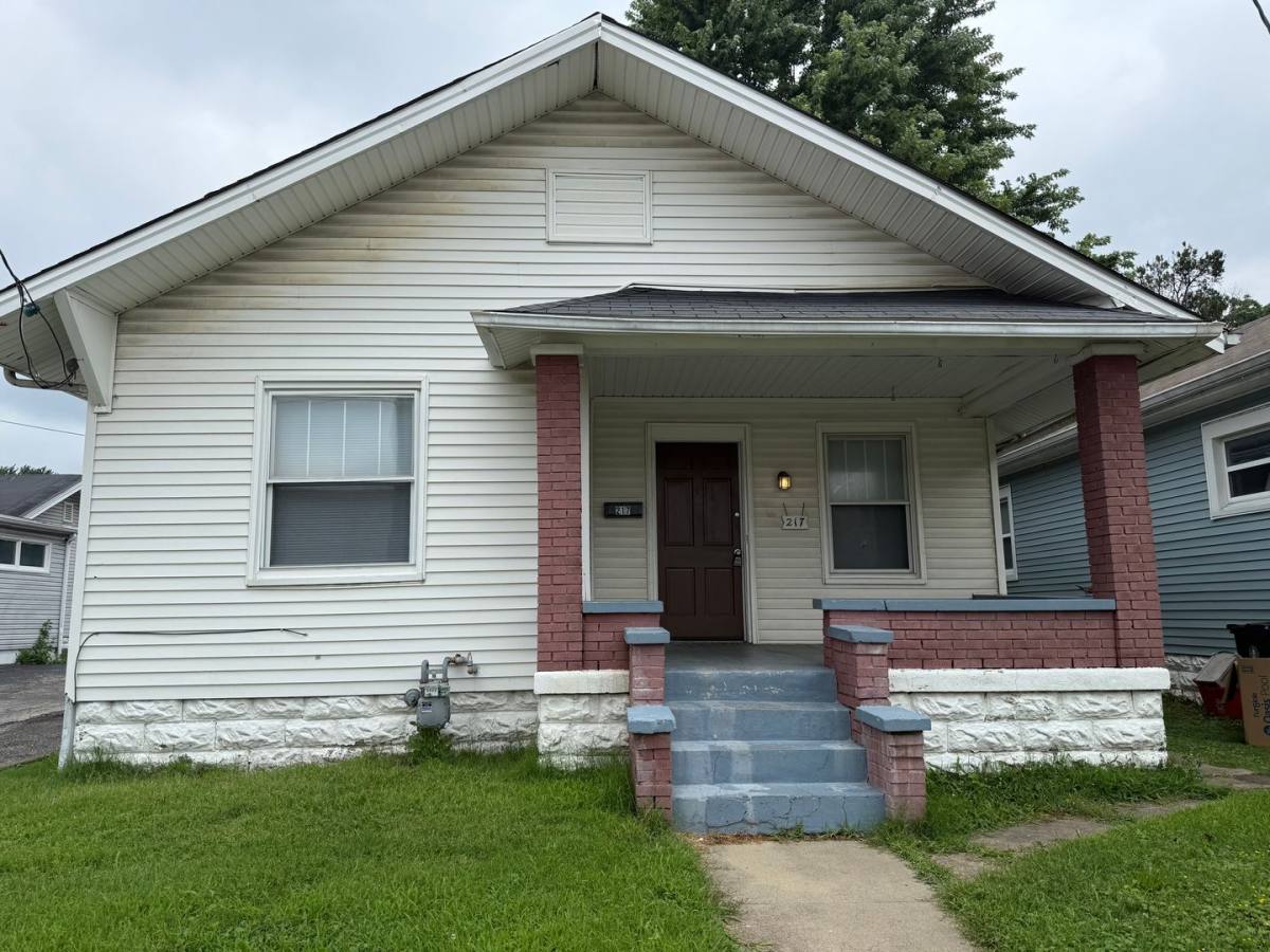 House for rent at 217 W Fairmont Ave, Louisville, KY 40214