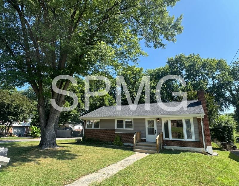 House for rent at 1603 Alberta Dr, Salem, VA 24153