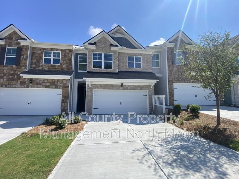 Townhouse for rent at 3091 Greyton Dr, Buford, GA 30519