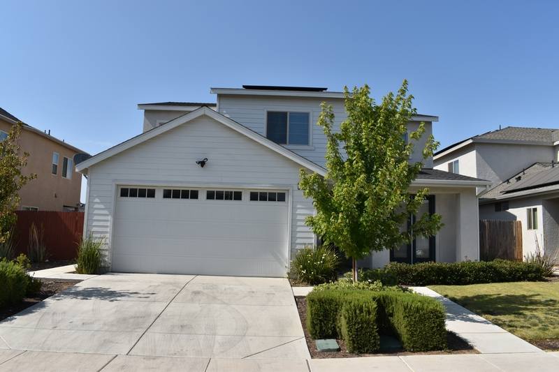 House for rent at 2439 Valdes Dr, Merced, CA 95340