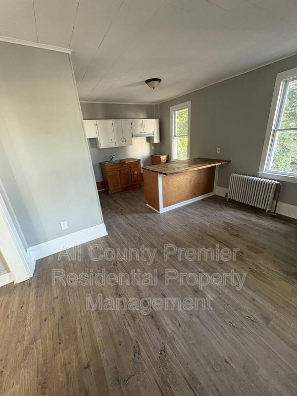 Apartment for rent at 1101 Hamilton Ave #SECOND Floor, Trenton, NJ 08629