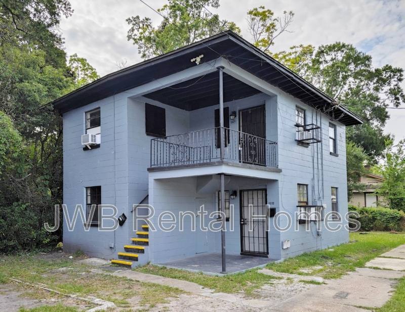 Apartment for rent at 1621 Barnett St, Jacksonville, FL 32209