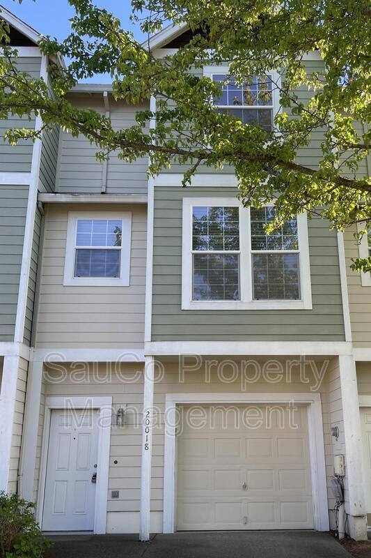 Townhouse for rent at 20018 SW Monson St, Beaverton, OR 97003