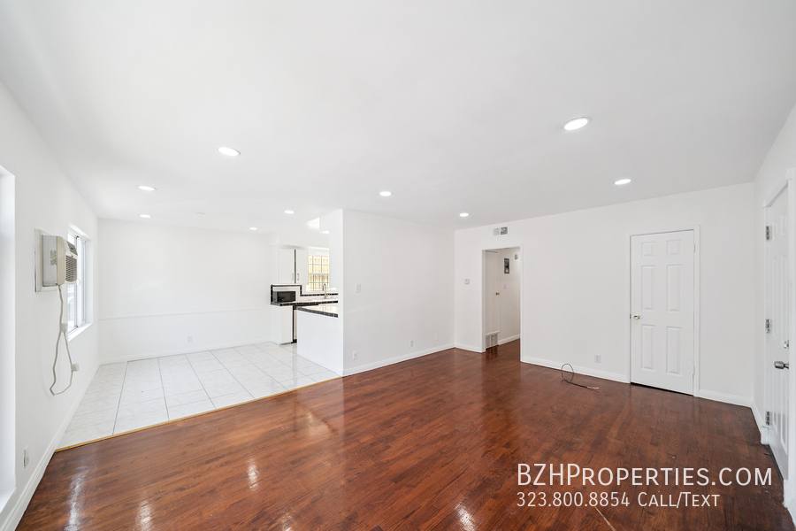 Apartment for rent at 7705 Romaine St #3, Los Angeles, CA 90046