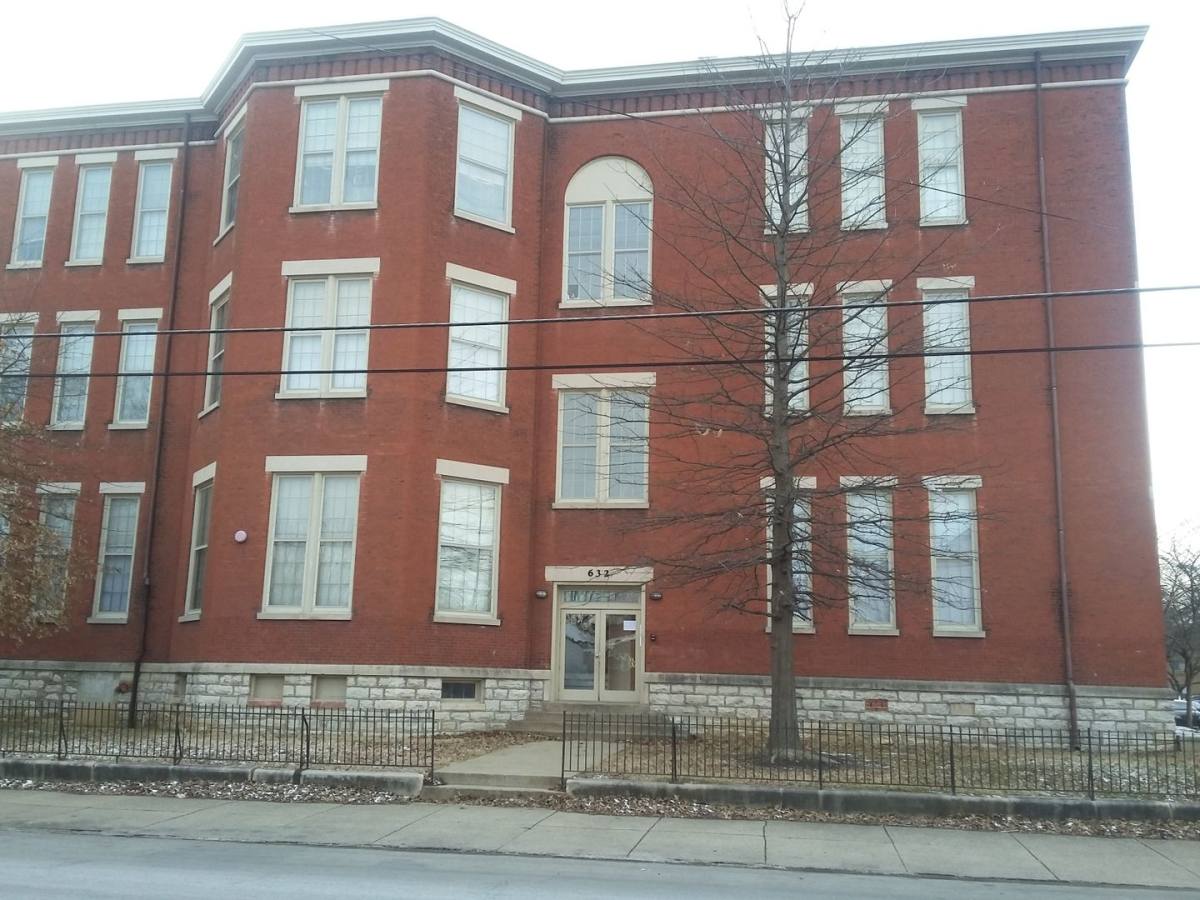 Apartment for rent at 632 S 22nd St, Louisville, KY 40211