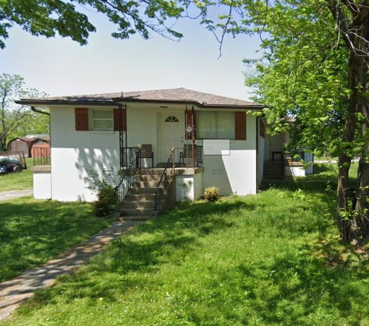 Apartment for rent at 556 Small St, Gallatin, TN 37066