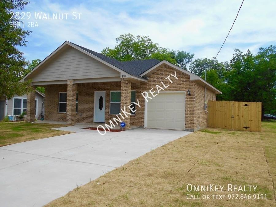 House for rent at 2829 Walnut St, Greenville, TX 75401