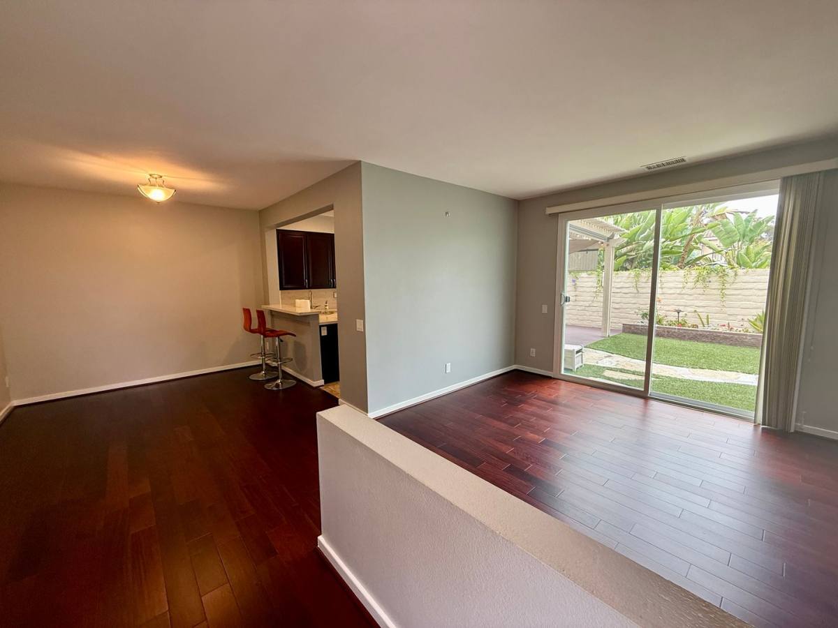 Townhouse for rent at 2223 Lago Madero, Chula Vista, CA 91914