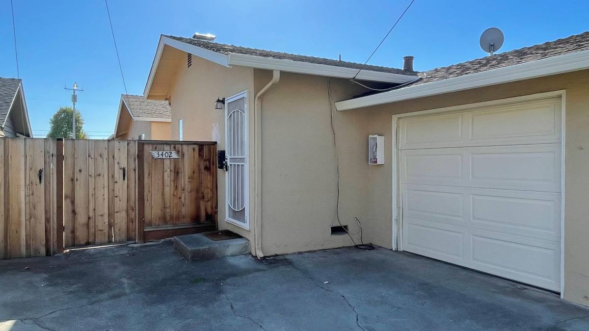 House for rent at 3402 Homestead Rd, Santa Clara, CA 95051