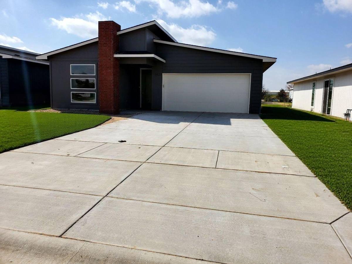 House for rent at 9619 E Annabelle St, Wichita, KS 67207
