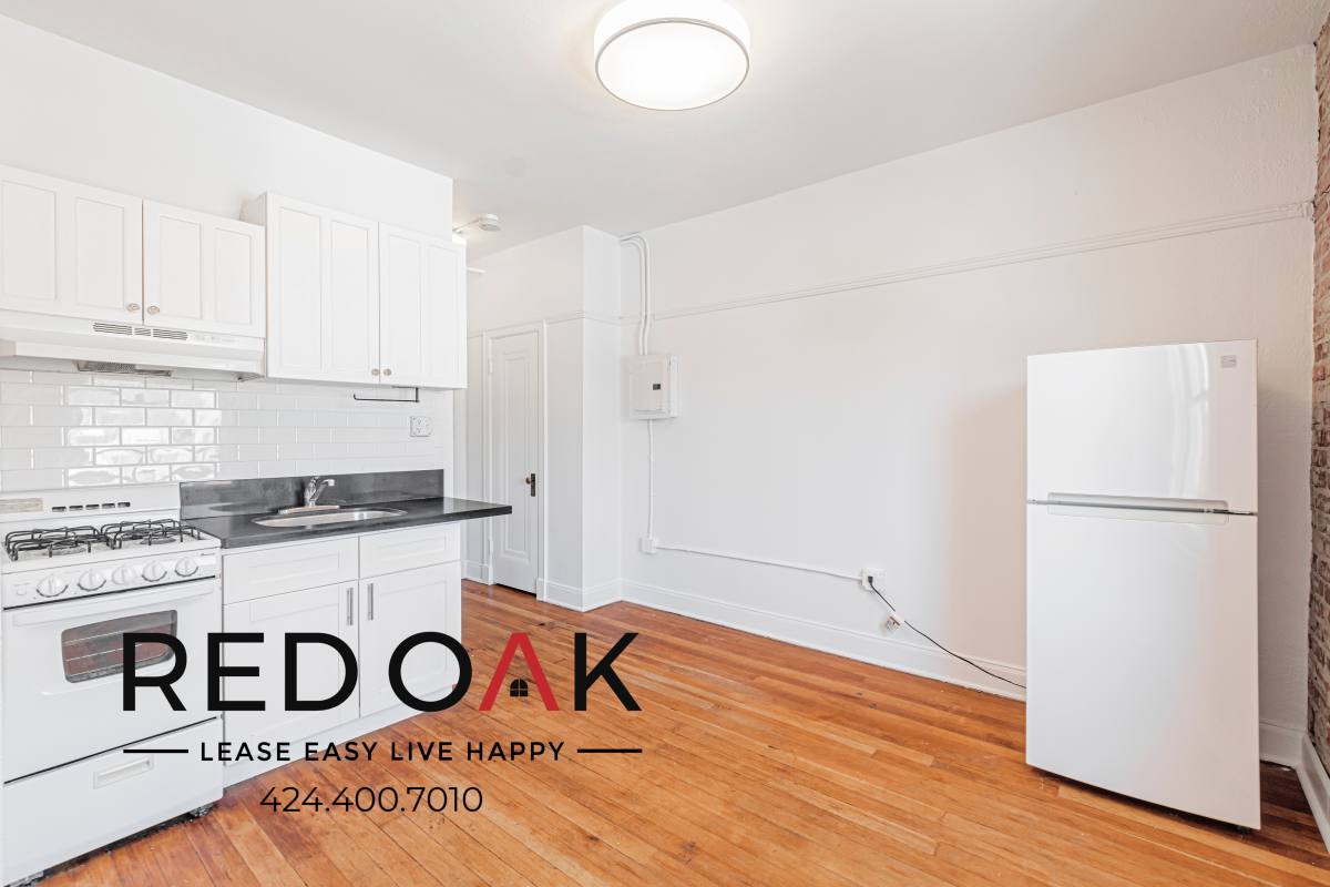 Condo for rent at 102 N Glendale Ave #621, Glendale, CA 91206