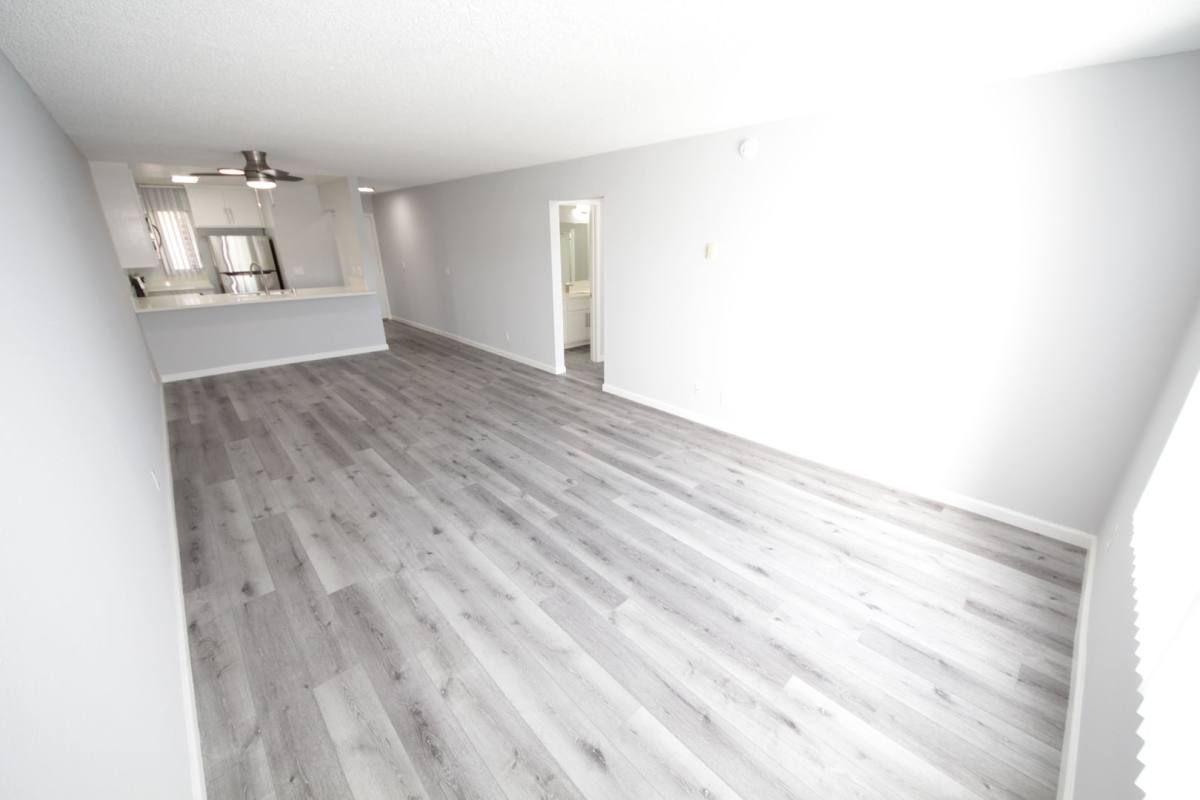 Apartment for rent at 1137 6th St, Santa Monica, CA 90403