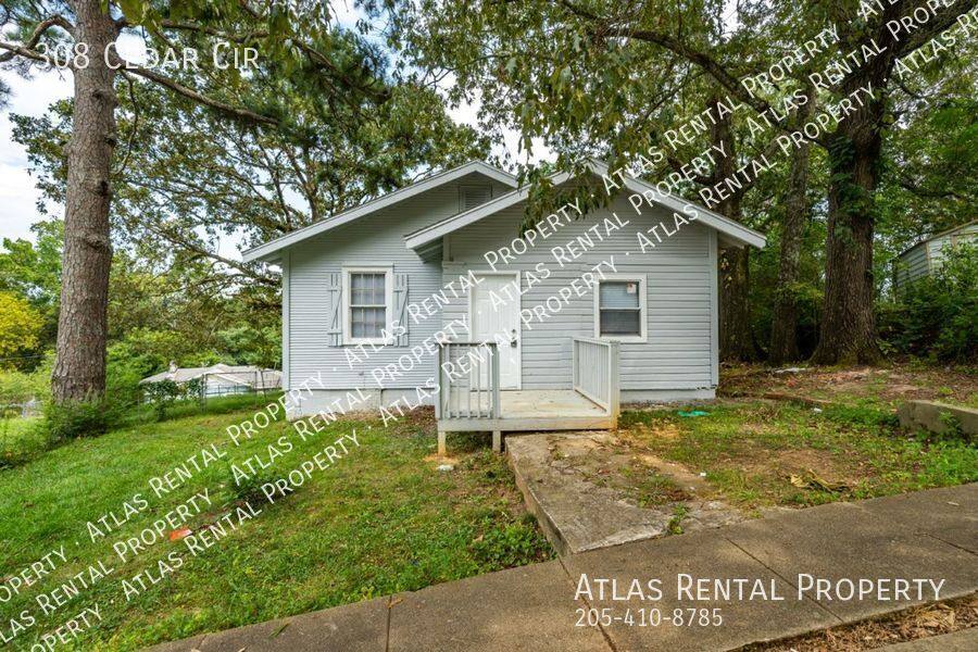House for rent at 308 Cedar Circle, Adamsville, AL 35005