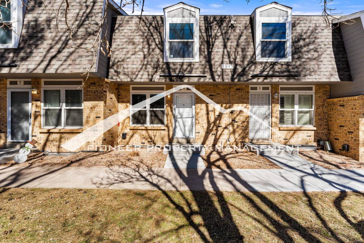 House for rent at 1517 S Owens St, Denver, CO 80232