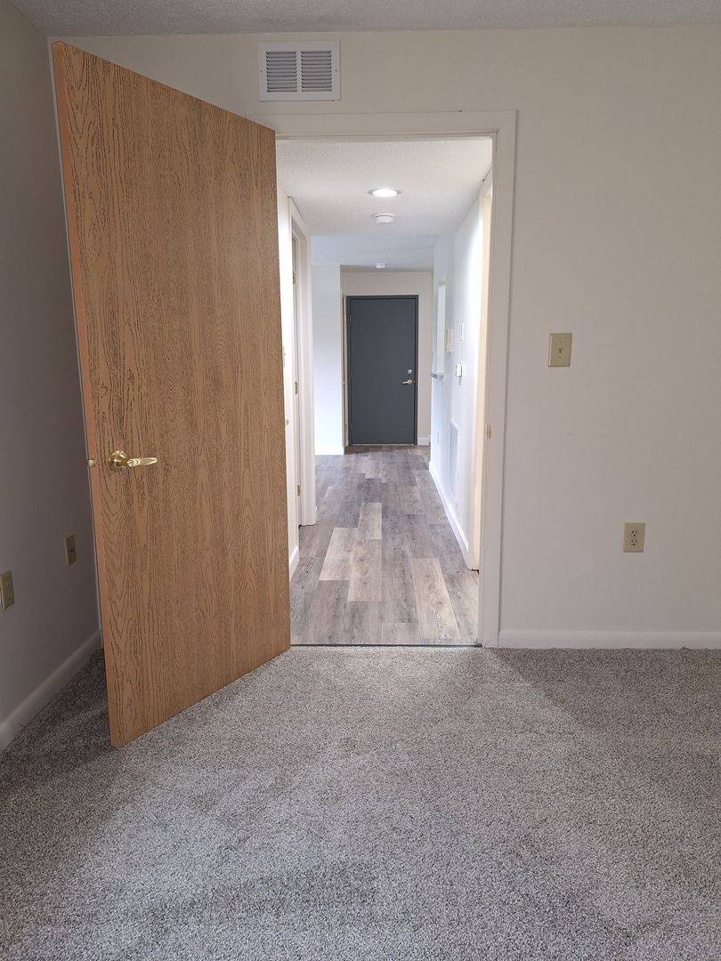 Apartment for rent at 1000 Lima Ave, Delphos, OH 45833