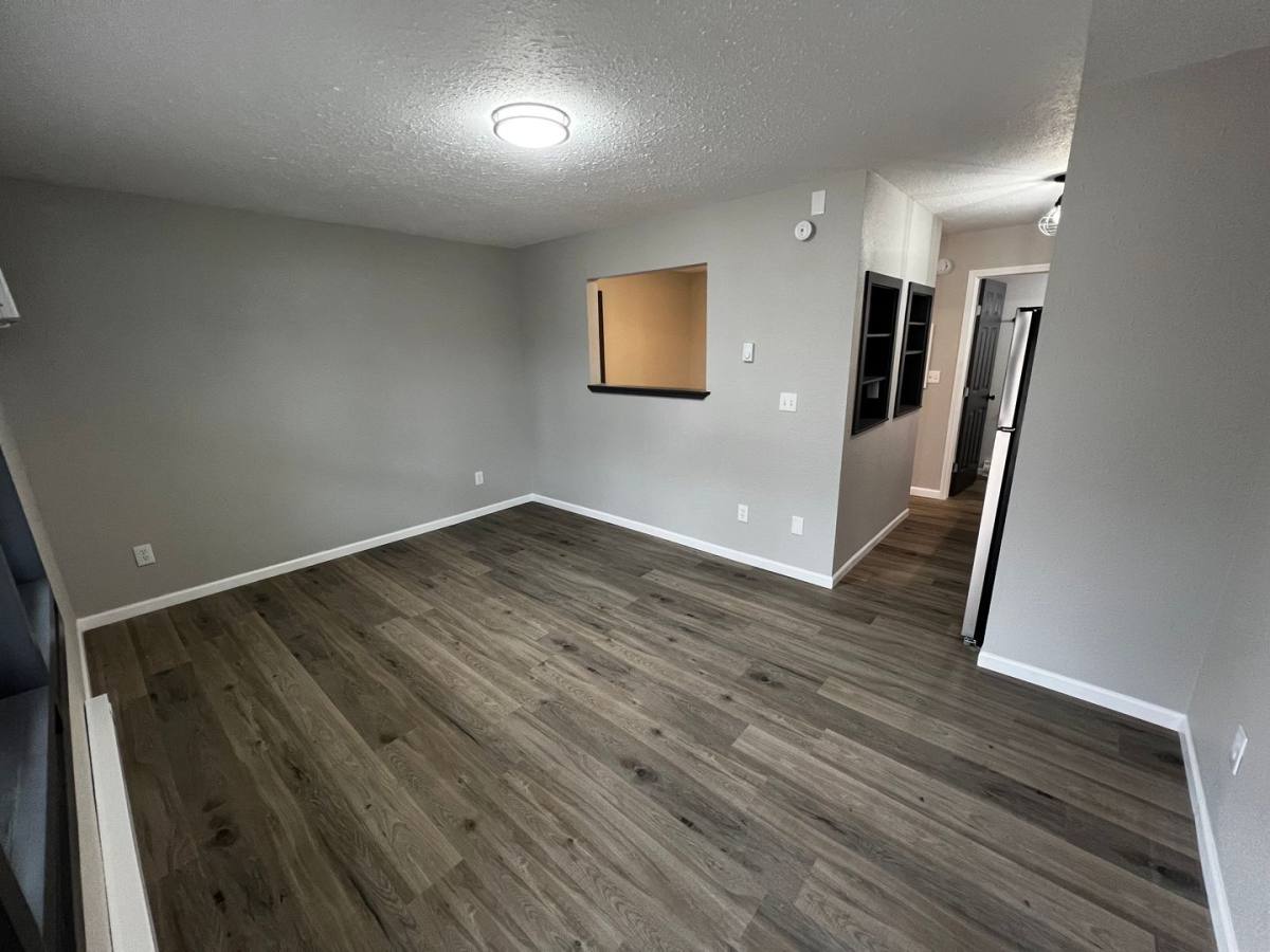 Apartment for rent at 4175 Sunset Dr, Osage Beach, MO 65065