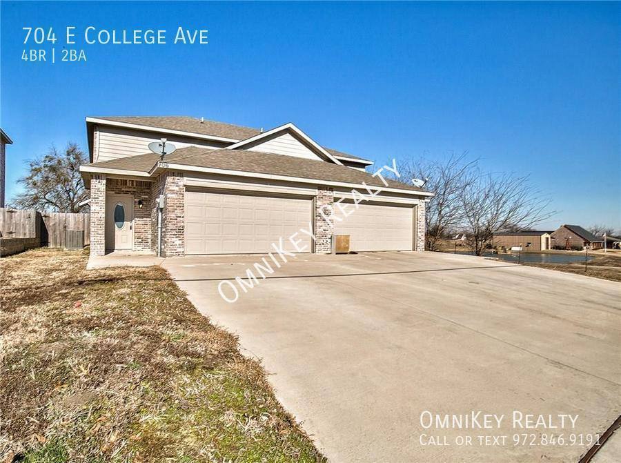 House for rent at 704 E College Ave, Princeton, TX 75407