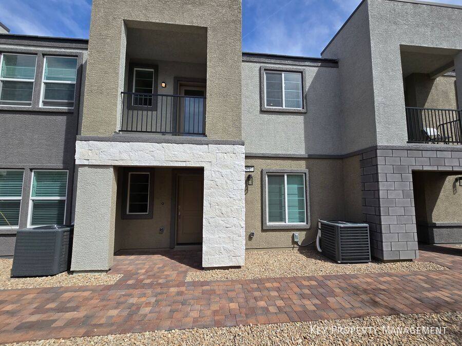 Townhouse for rent at 5717 Crenellated St, Las Vegas, NV 89148