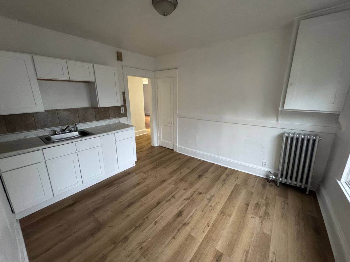 Apartment for rent at 331-335 Allen St, Springfield, MA 01108