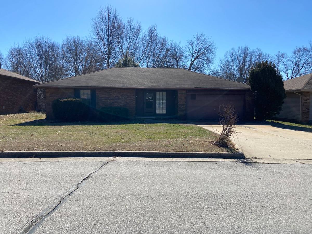 House for rent at 1416 W Wayland, Springfield, MO 65807