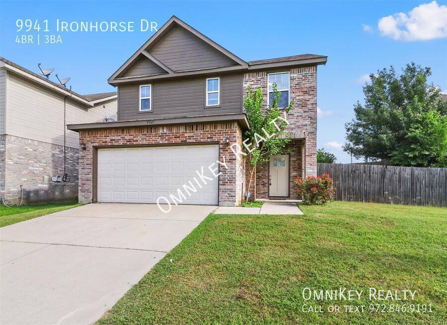 House for rent at 9941 Ironhorse Dr, Dallas, TX 75227