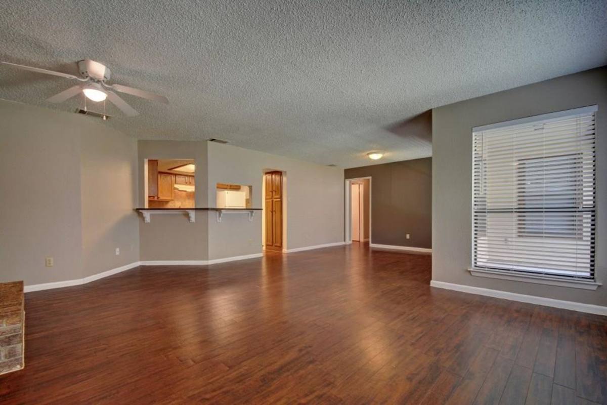 Apartment for rent at 9204 Sedgemoor Trail, Austin, TX 78748