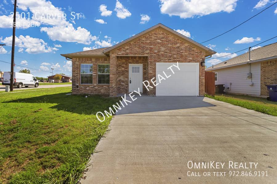 House for rent at 2501 Carver St, Greenville, TX 75401