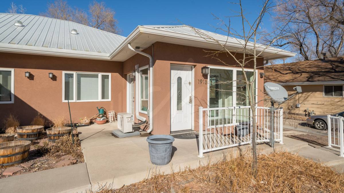 House for rent at 1918 Armstrong Ave, Colorado Springs, CO 80904