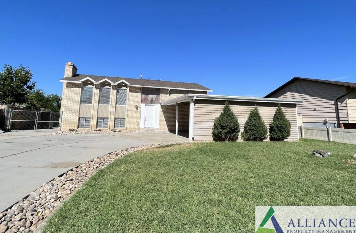 House for rent at 2641 N 1375 W, Clearfield, UT 84015