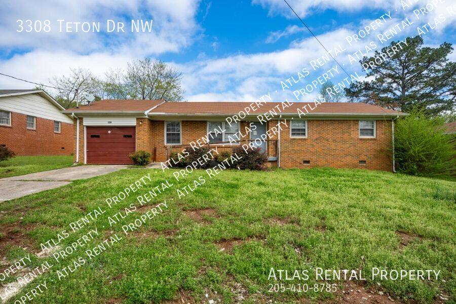 House for rent at 3308 Teton Dr NW, Huntsville, AL 35810