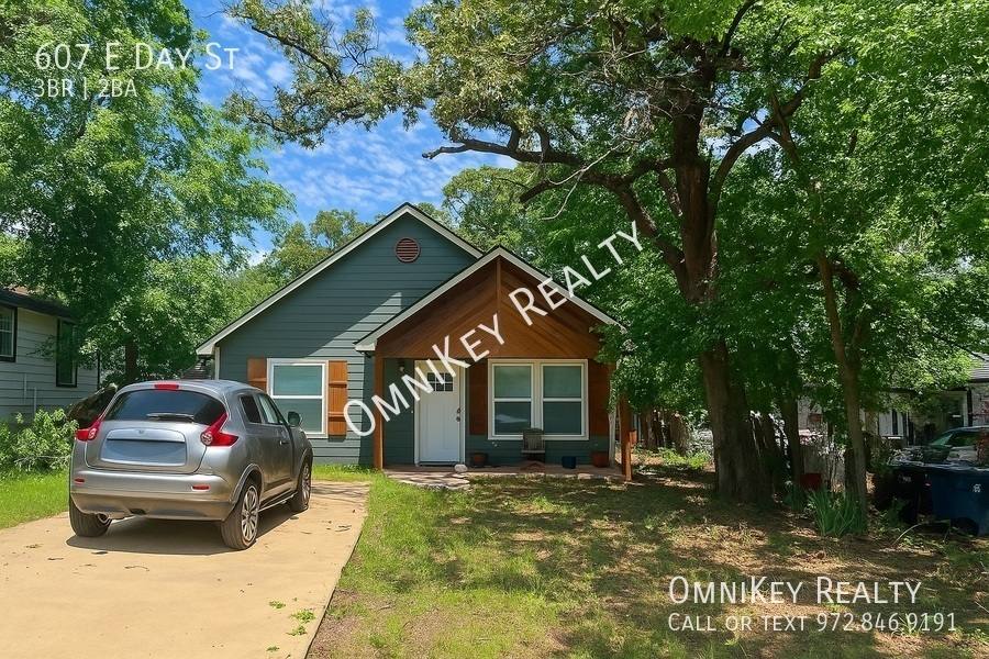 House for rent at 607 E Day St, Denison, TX 75021