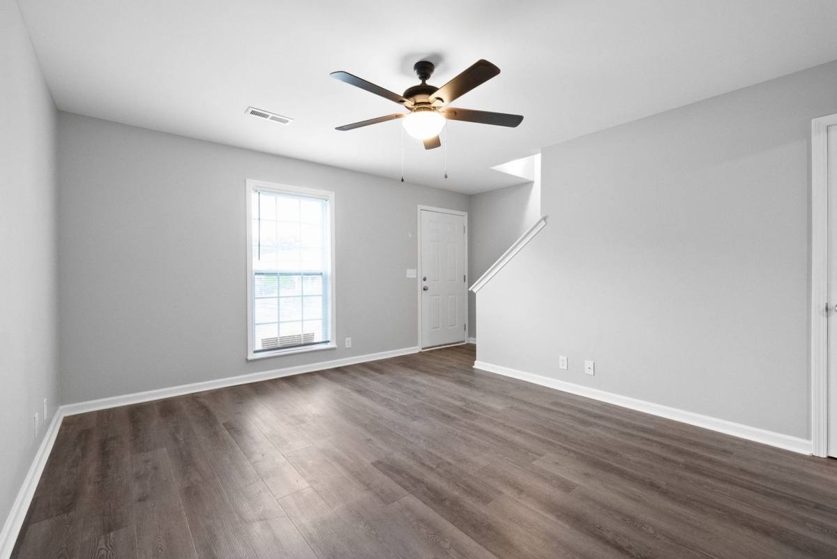 Apartment for rent at 358 Peabody Dr, Clarksville, TN 37042