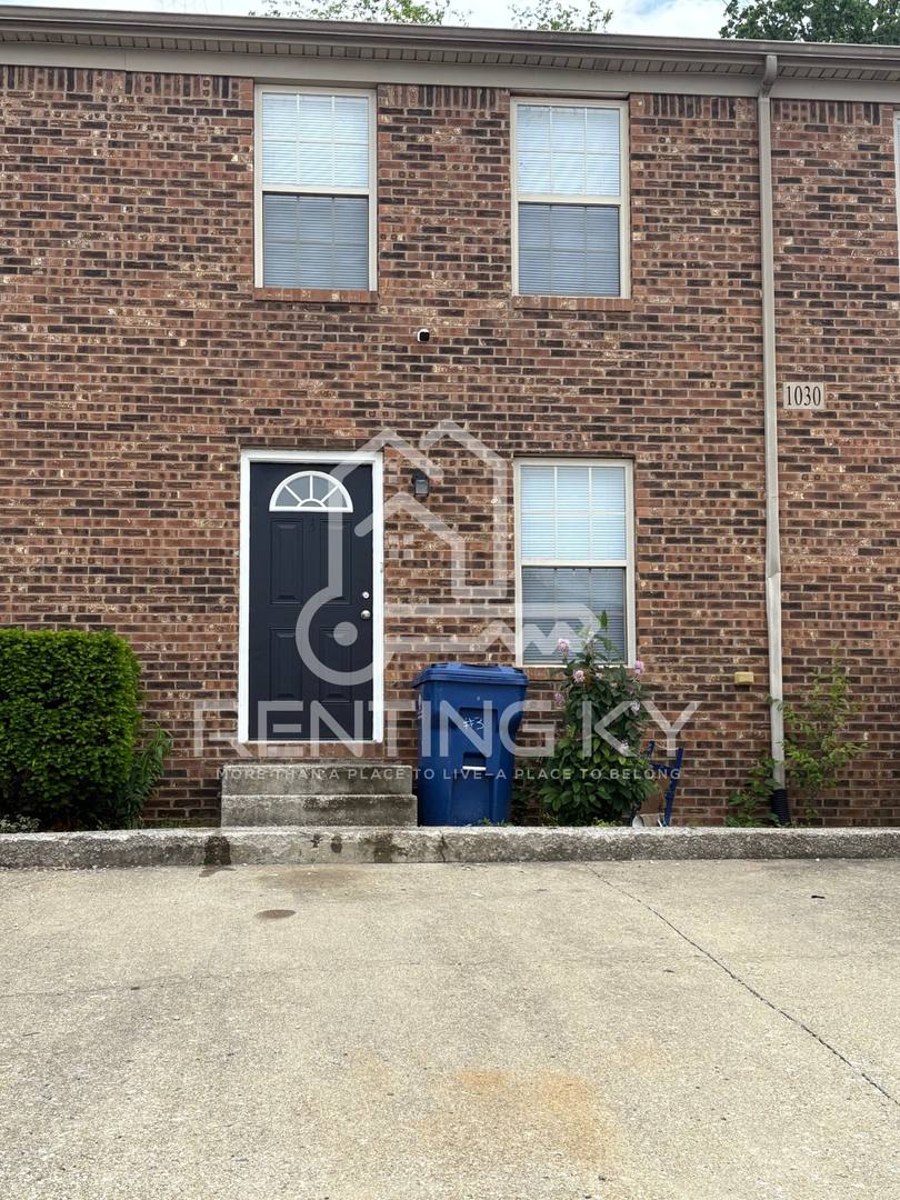 Townhouse for rent at 1030 Brooklyn Blvd, Berea, KY 40403