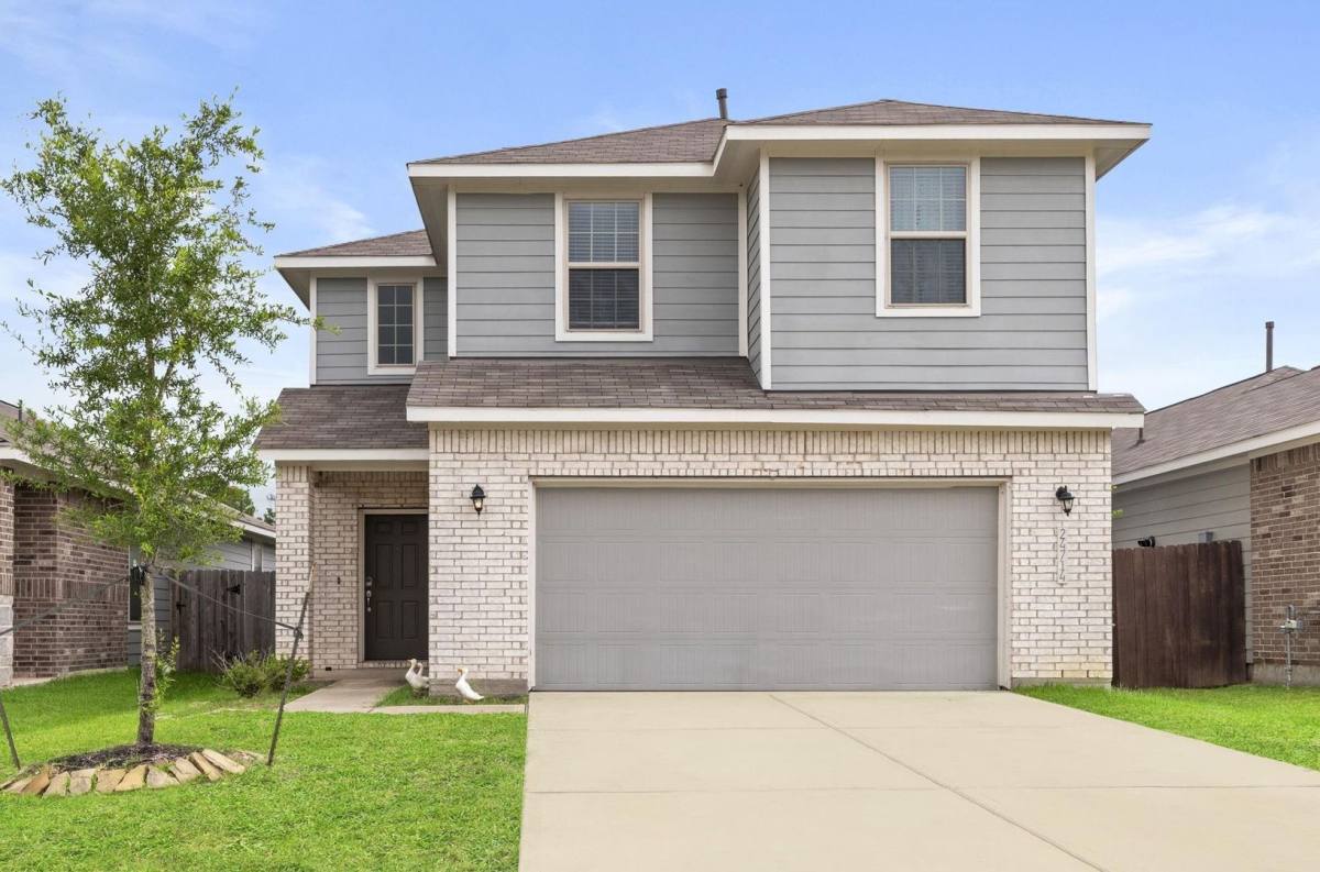 House for rent at 24714 Colony Meadow Trail, Huffman, TX 77336