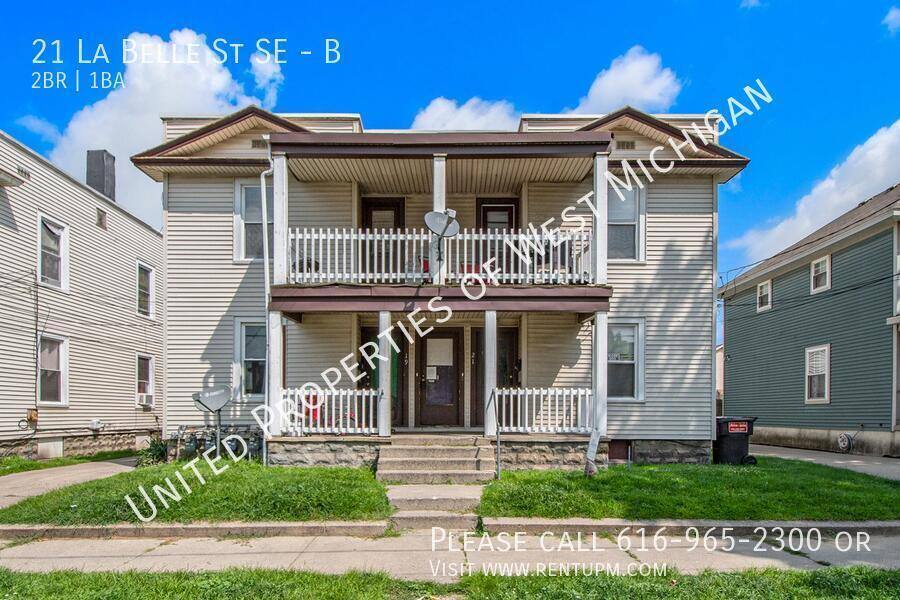Apartment for rent at 21 La Belle St SE #B, Grand Rapids, MI 49507
