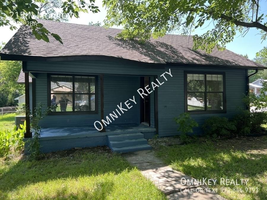 House for rent at 215 N Morrow St, Blue Ridge, TX 75424