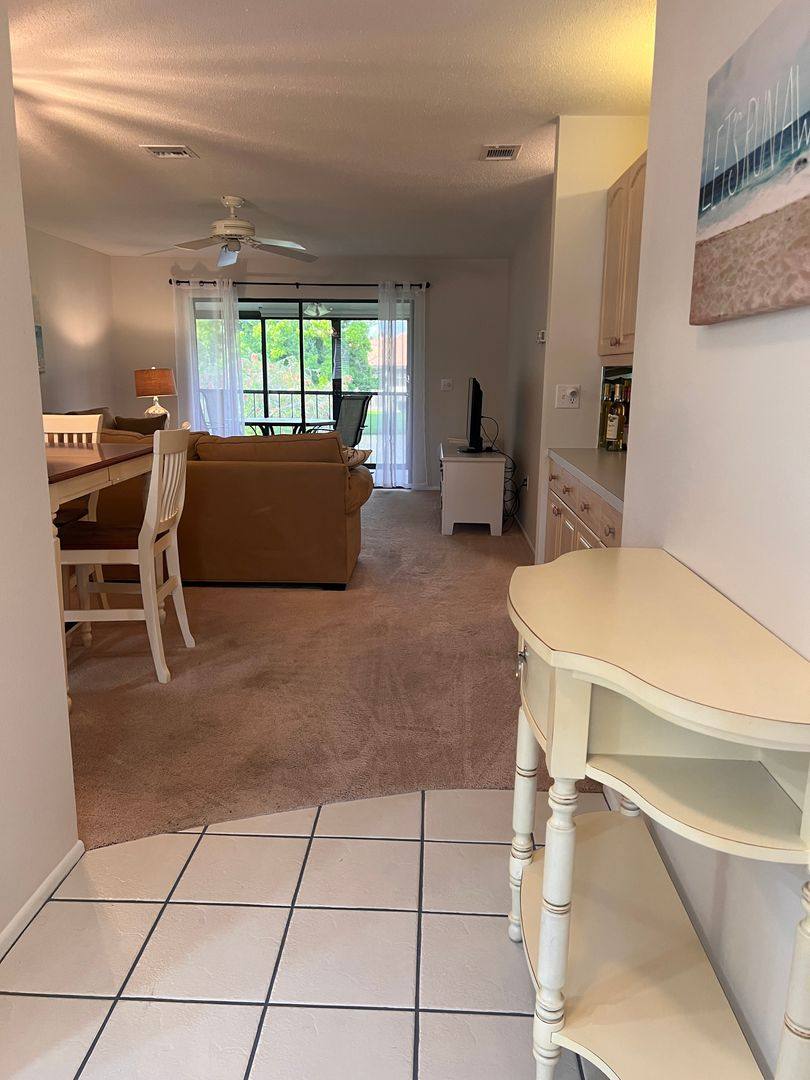 Townhouse for rent at 748 Avenida Estancia, Venice, FL 34292