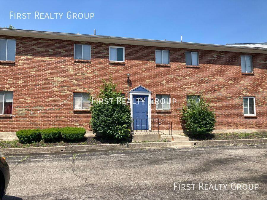 Apartment for rent at 4903 Northcutt Place #12, Dayton, OH 45414