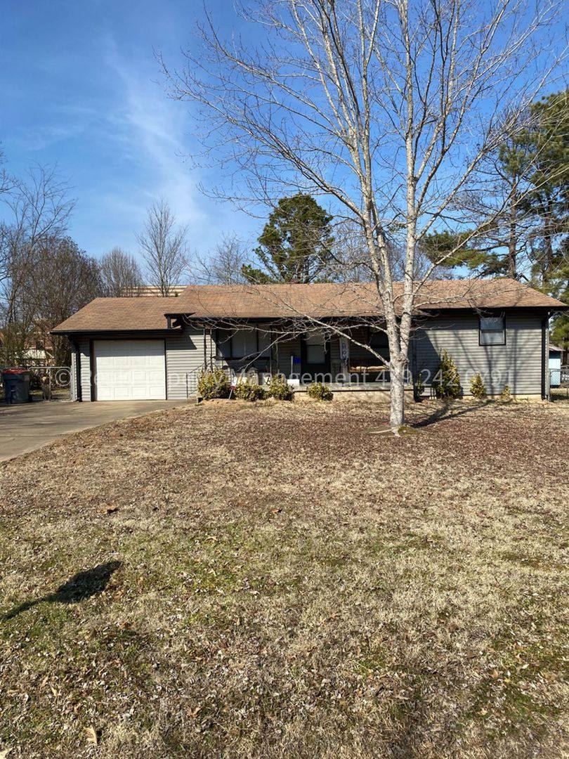 House for rent at 526 El Paso St, Greenwood, AR 72936