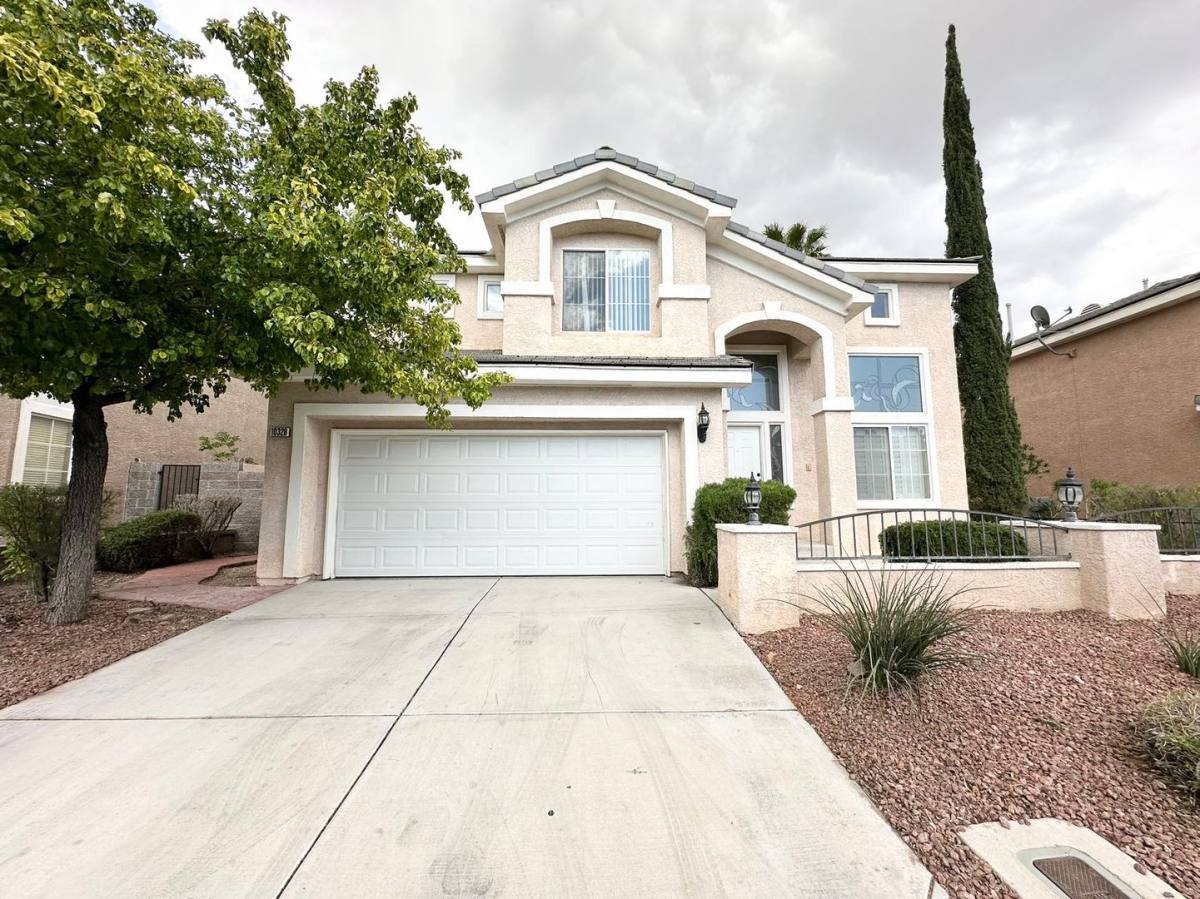 House for rent at 10328 Pompei Place, Las Vegas, NV 89144