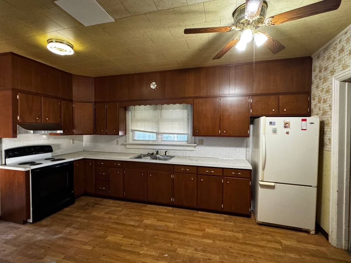 Apartment for rent at 302-304 S 5th St, Lebanon, PA 17042