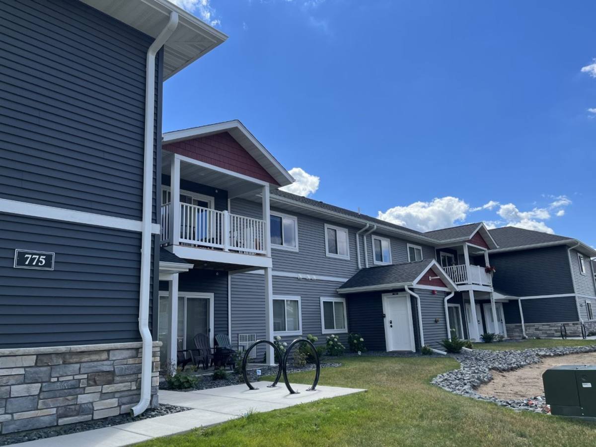 Apartment for rent at 775 Peregrine Circle, River Falls, WI 54022